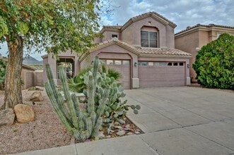 Building Photo - 10220 E Meadow Hill Dr