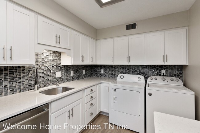 Building Photo - 2 br, 2 bath House - 5324 Edmondson Pike U...