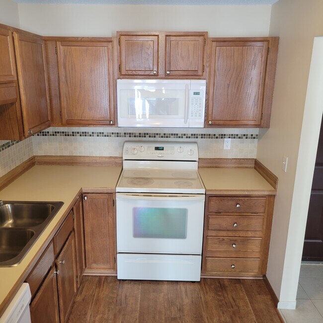 Foto del edificio - 7624 157th St W