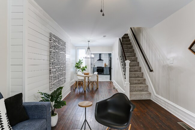 Foto del edificio - 748 1/2 Marietta Ave