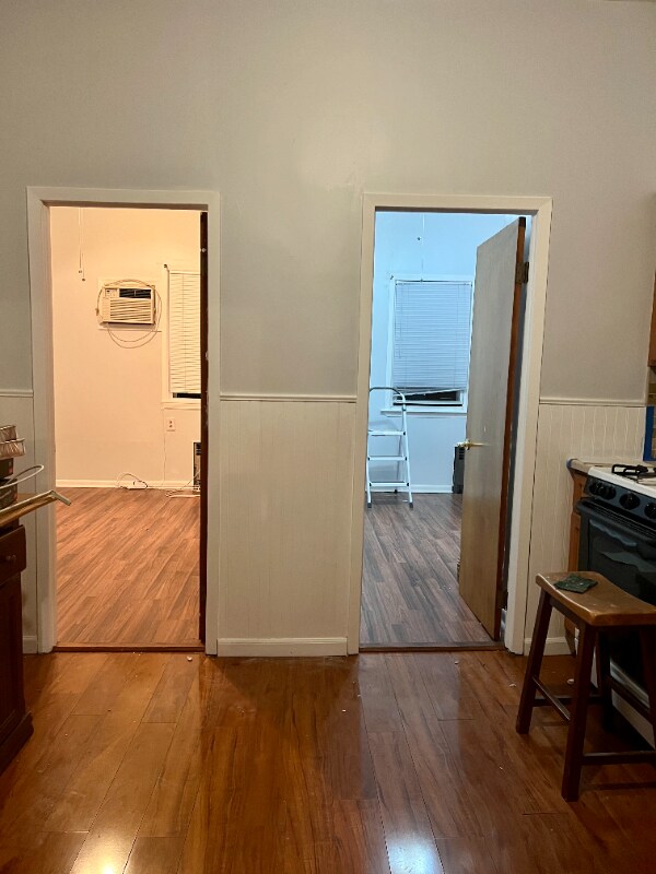 Building Photo - 75-01-68 68th Ave