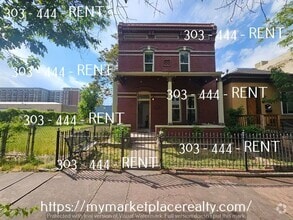 Building Photo - 2333 Tremont Pl