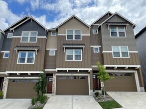 Building Photo - 4249 NW Sage Loop