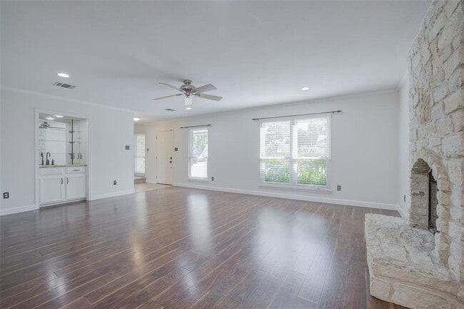 Building Photo - 5606 Abilene Trl