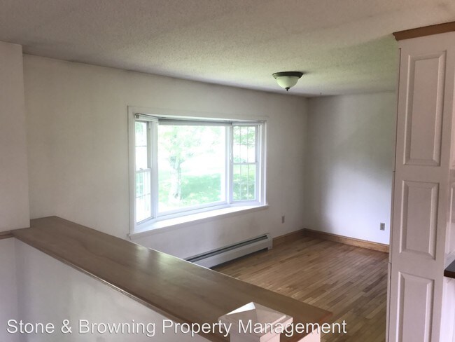 Foto del edificio - 3 br, 2 bath House - 66 Silver Circle