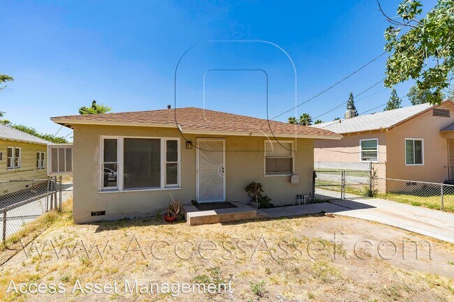 Building Photo - 3 br, 1 bath House - 2840 N F St