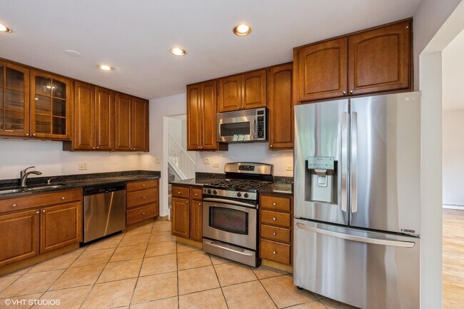 Foto del edificio - 1782 Richfield Ave
