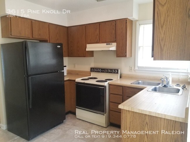 Building Photo - 3615 Pine Knoll Dr