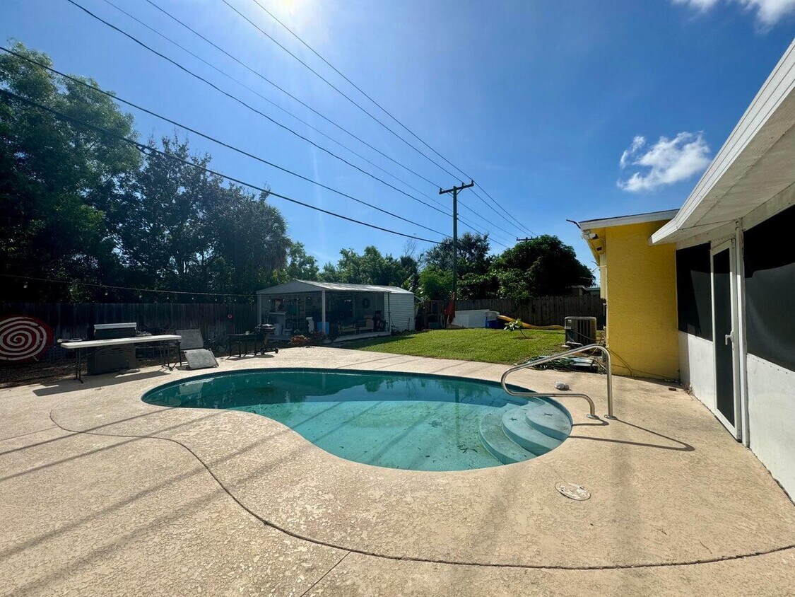 Foto principal - 1036 S 14th St
