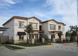 Building Photo - Shasta Villas