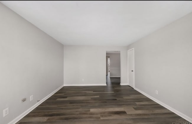 Building Photo - 3910 E Gatewood Ln