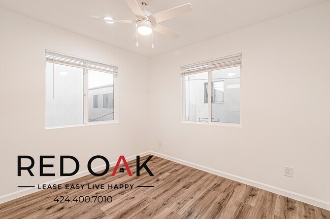 Foto del edificio - 649 W 92nd St
