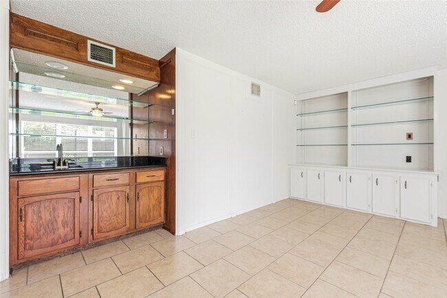 Foto del edificio - 21431 Park Bend Dr