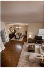 Building Photo - 223 Camellia Dr