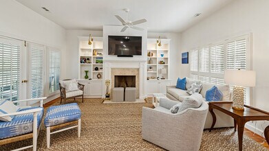 Building Photo - 20 Brandon Way