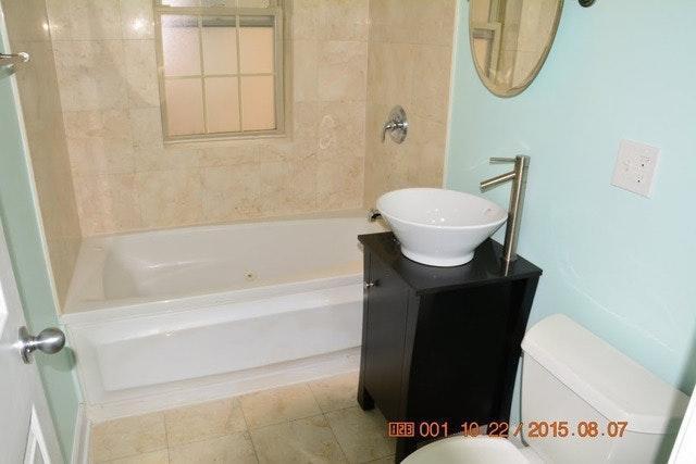 Foto del edificio - 3339 N Lamon Ave