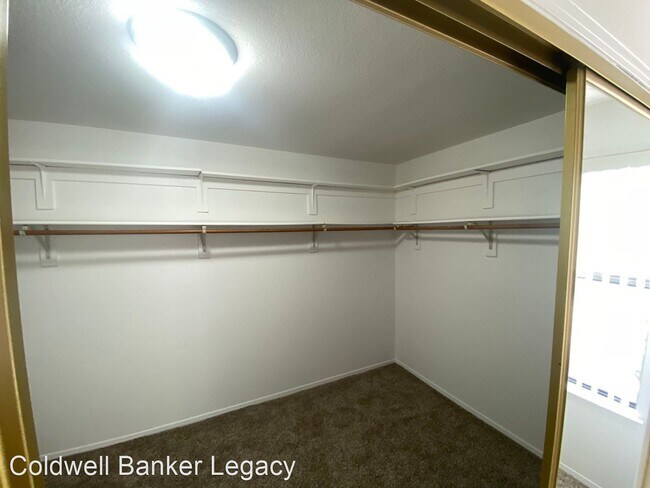 Building Photo - 4 br, 2 bath House - 5201 Sweetwater Dr NW