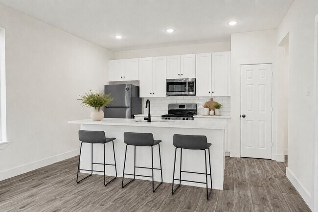 Foto del edificio - 7957 Booker St