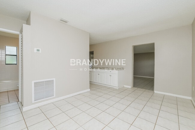 Building Photo - 3019 Sam Hicks Rd