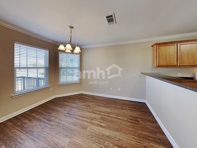 Foto del edificio - 1308 Chapman Ct