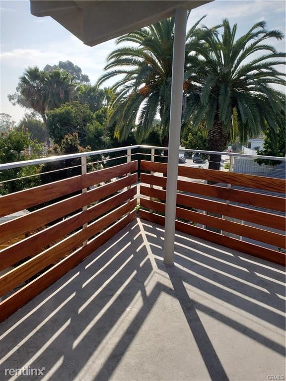 Building Photo - 3 br, 1.5 bath House - 34601 Camino El Mol...