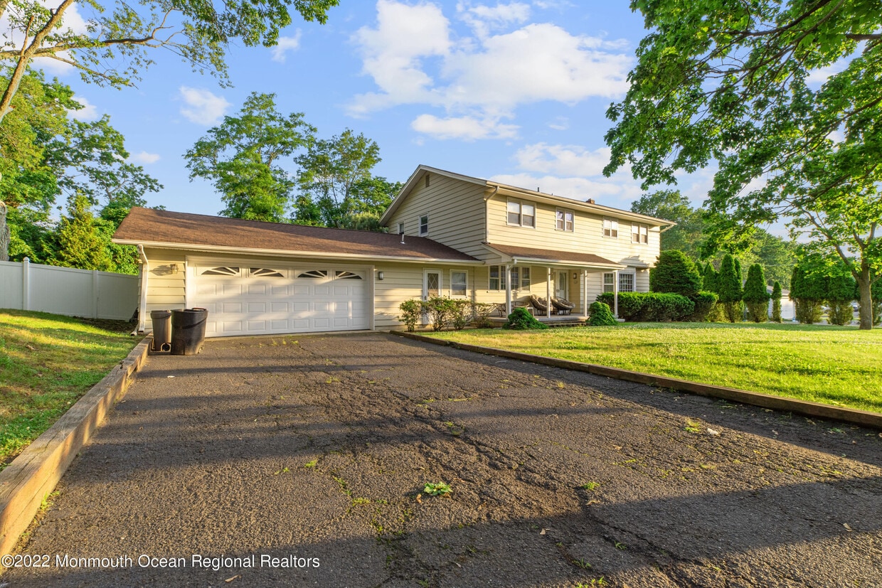 West Long Branch, 
                        , –