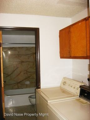 Building Photo - 9595 SW Prairie Ter