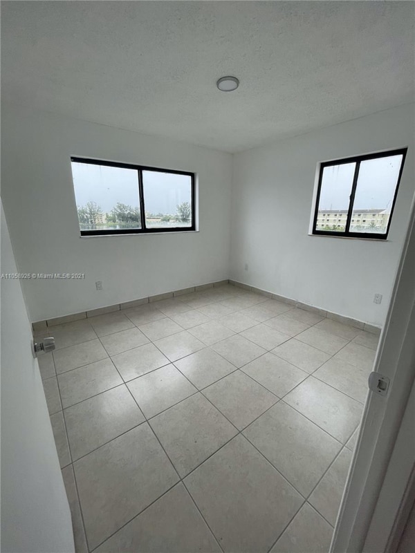 Photo - 16923 NW 53rd Ave House