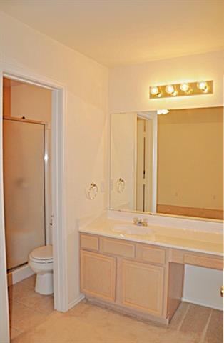 Foto del edificio - 2305 Brookview Dr