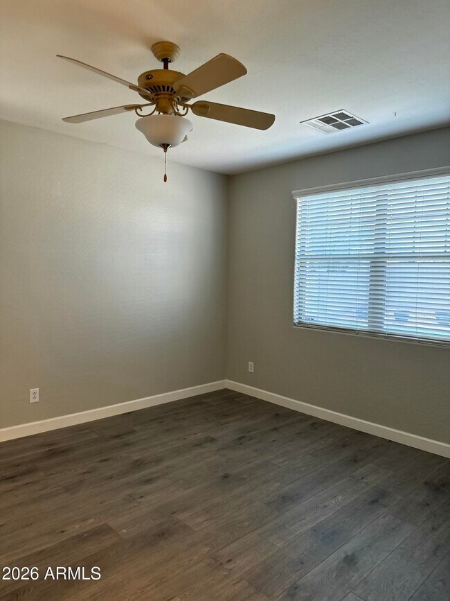 Building Photo - 15128 W Windrose Dr