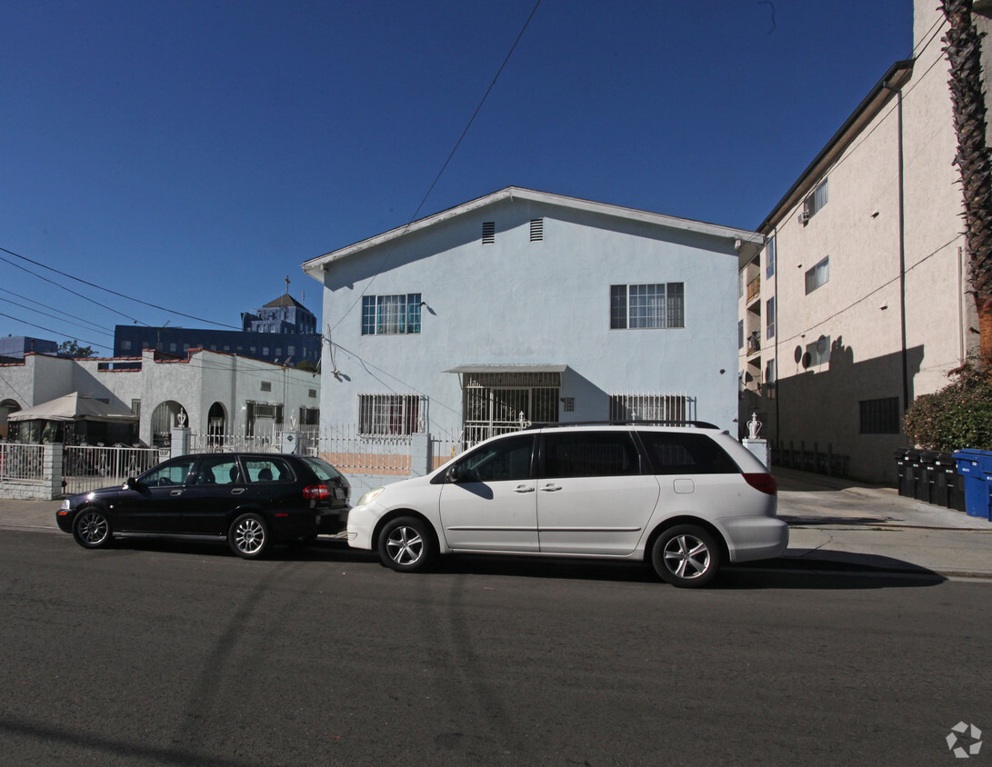 Building Photo - 1339-1345 N New Hampshire Ave