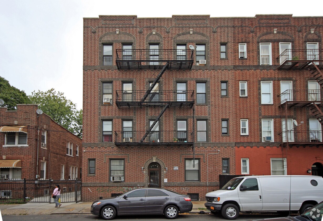 Primary Photo - 35-37 97th St