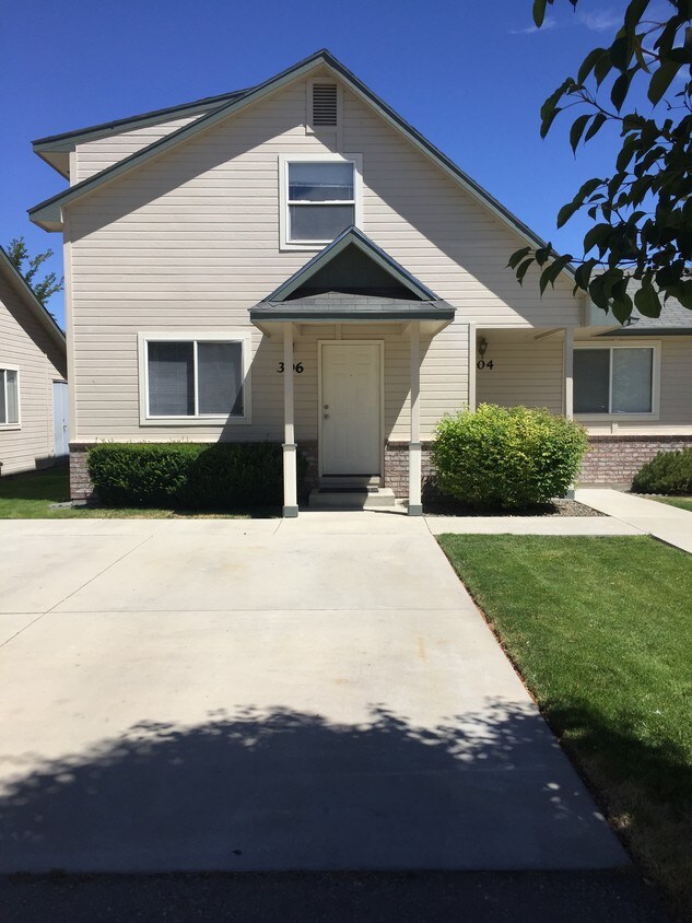 306 W Timber Creek Rd, Nampa, ID 83686 Townhome Rentals in Nampa ID