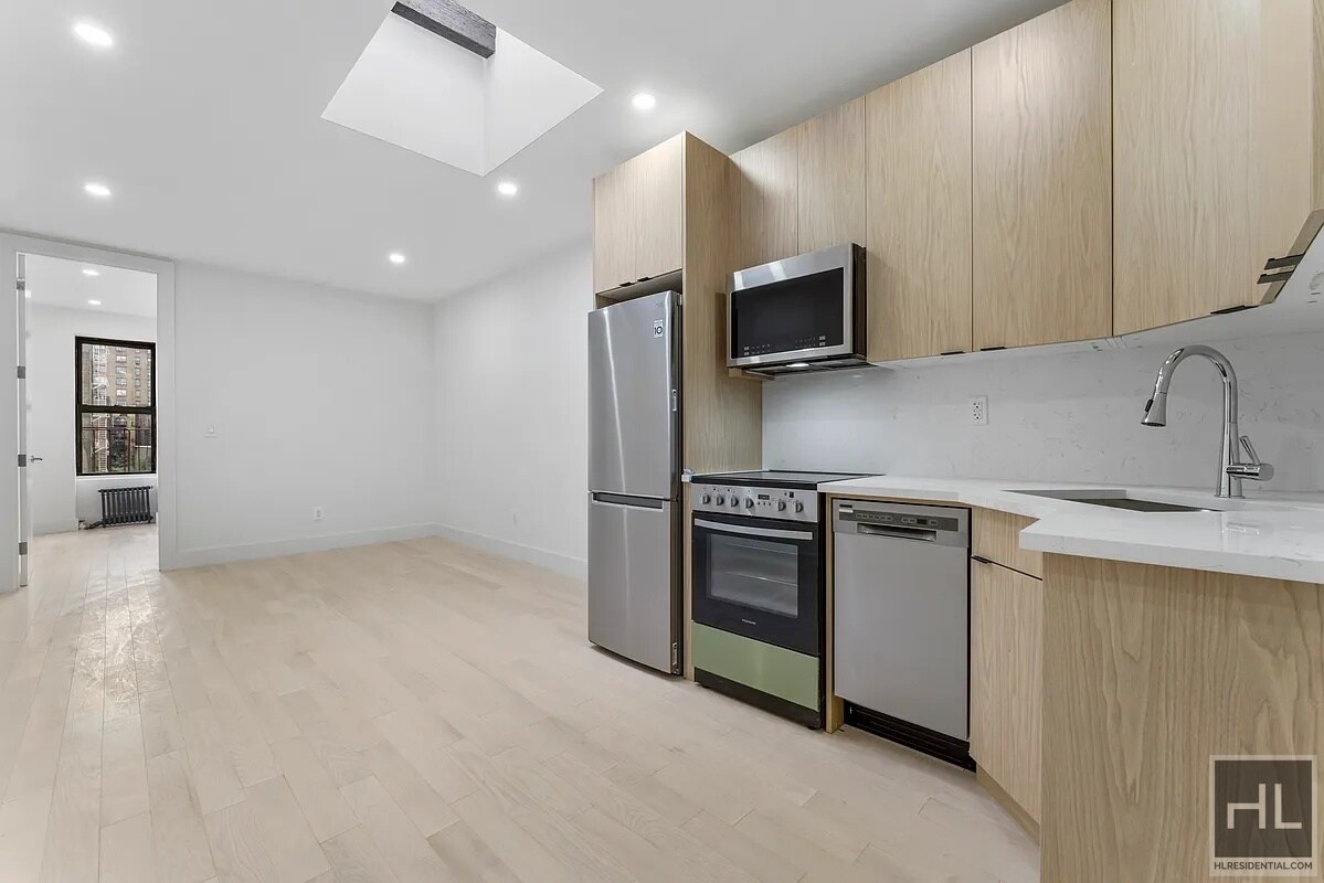 Foto principal - 170 1 AVENUE