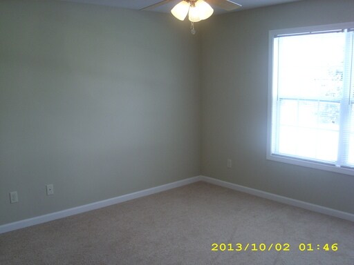 Building Photo - 1114 Ekstam Dr