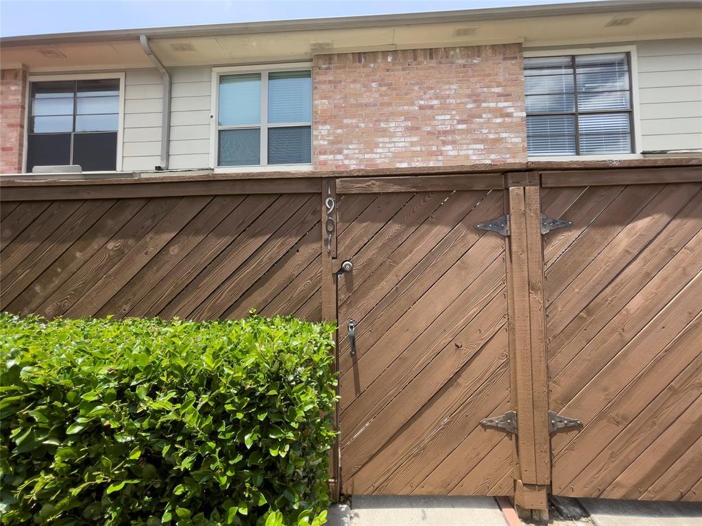 Foto principal - 8801 Hammerly Blvd