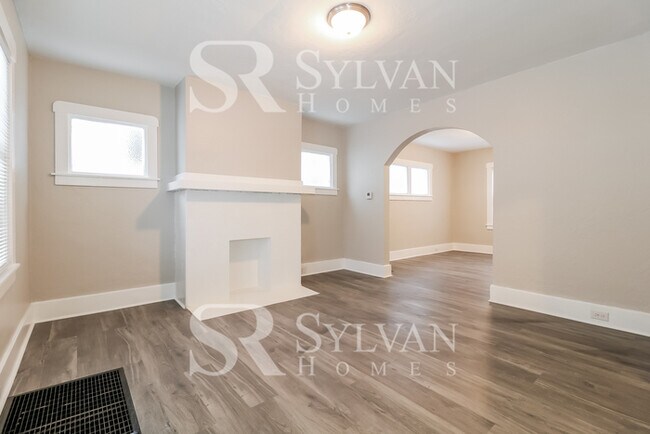 Photo - Welcome home to this lovely 3 bedroom, 1 b...