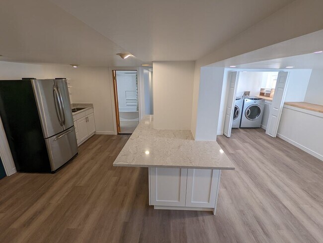 Foto del edificio - 950 N 86th St