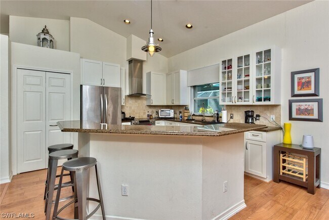 Building Photo - 256 Johnnycake Dr