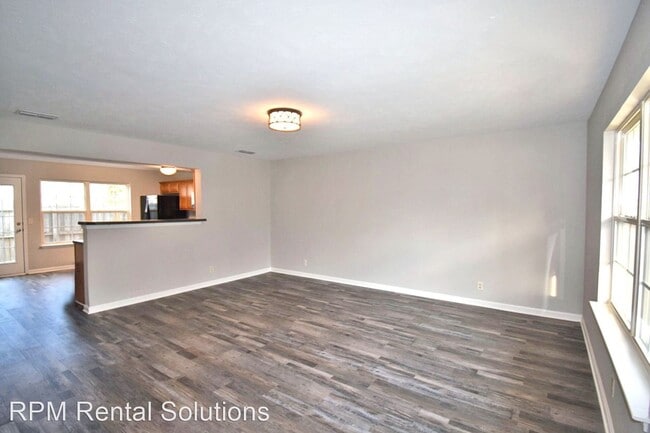 Building Photo - 2 br, 2.5 bath House - 252 Shoshone Place