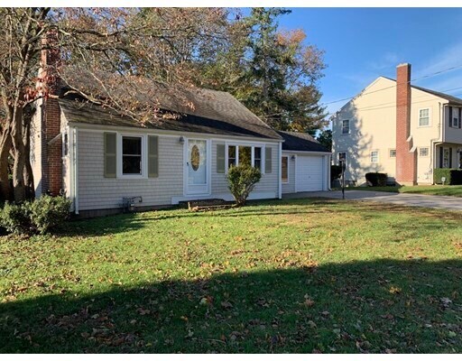 Building Photo - 279 Pine St
