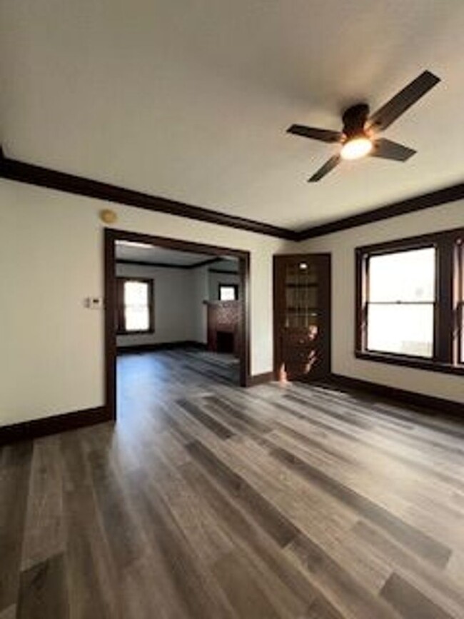 Foto del edificio - 1562 Ivydale Rd