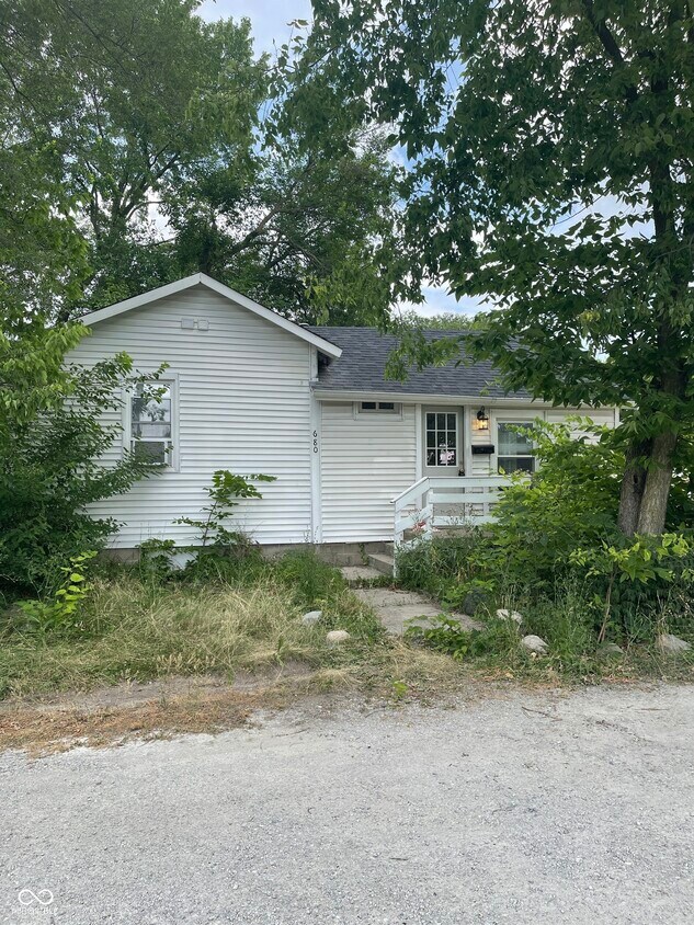 Foto principal - 680 S 13th St