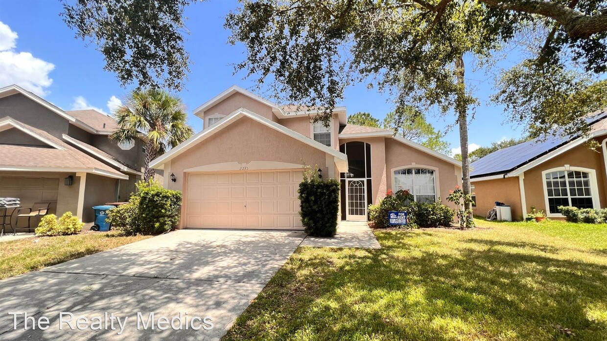 Foto principal - 4 br, 2.5 bath House - 2235 Mallory Cir