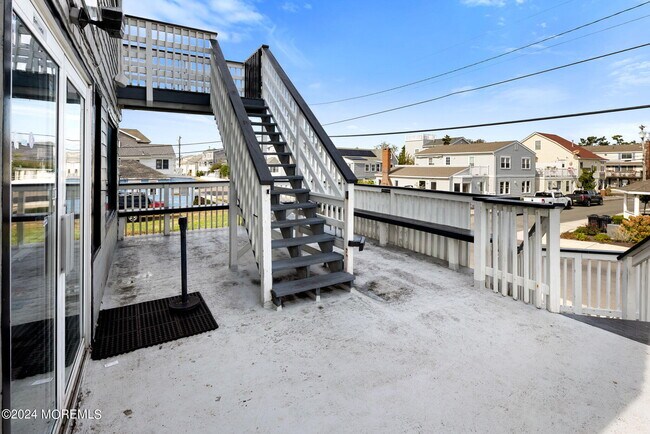 Foto del edificio - 13302 Long Beach Blvd