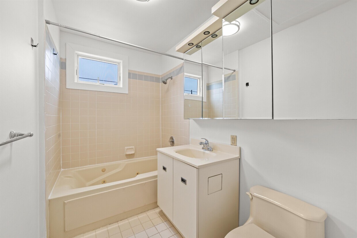 Foto principal - 242 Barrow St