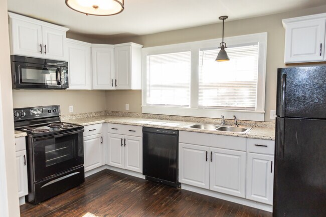 Foto del edificio - 523 Kentwood St SW