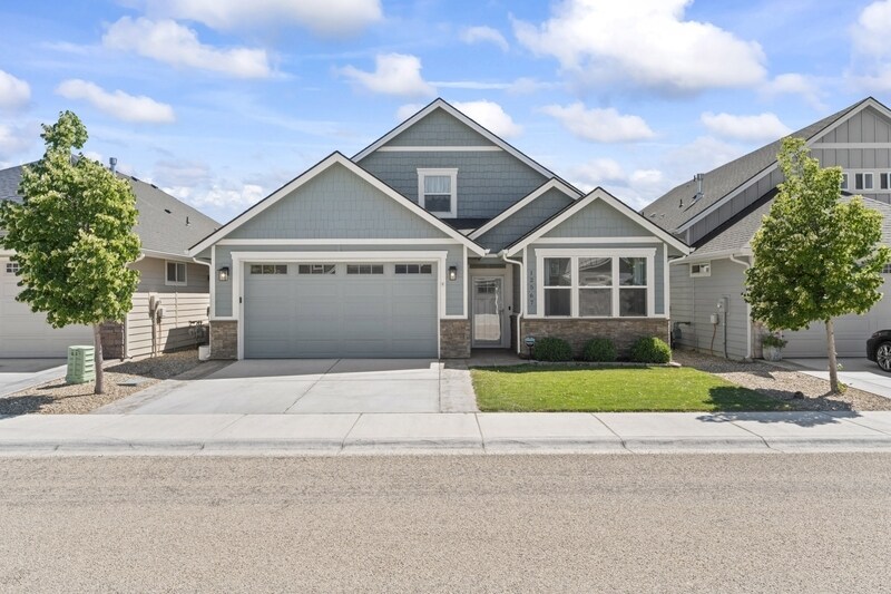 Foto principal - 12567 W Nabesna St