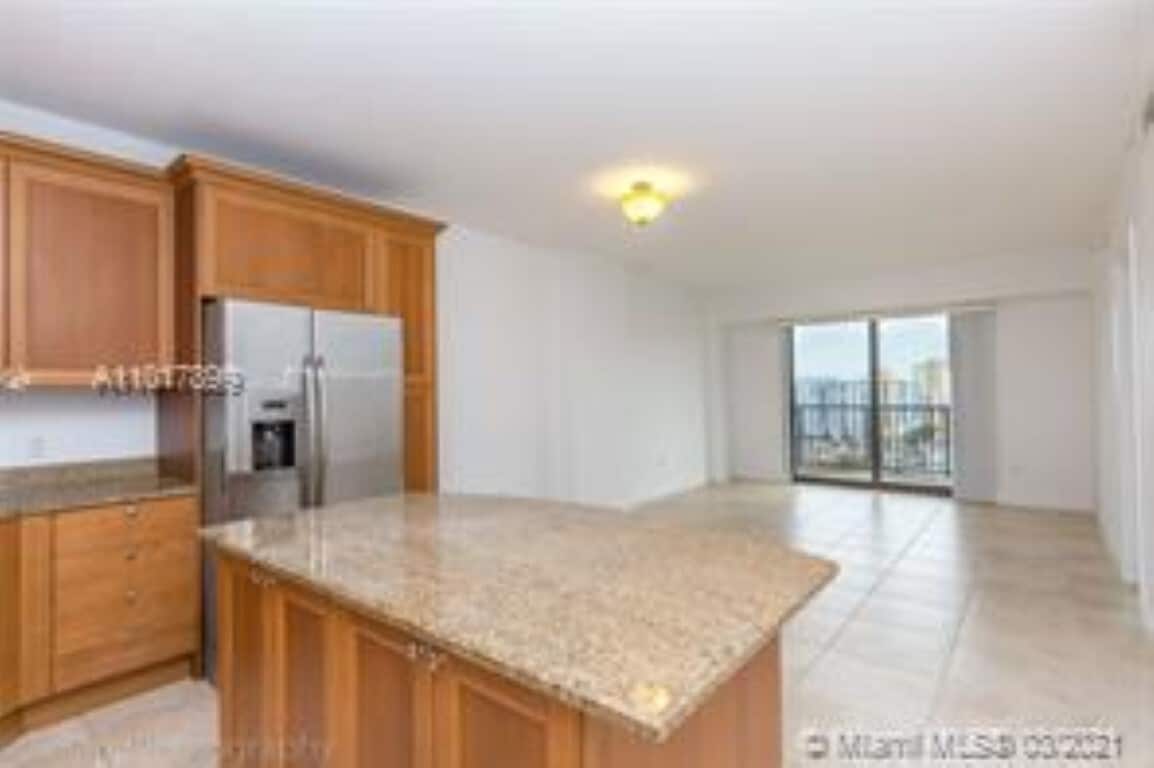 Foto principal - 55 Merrick Way