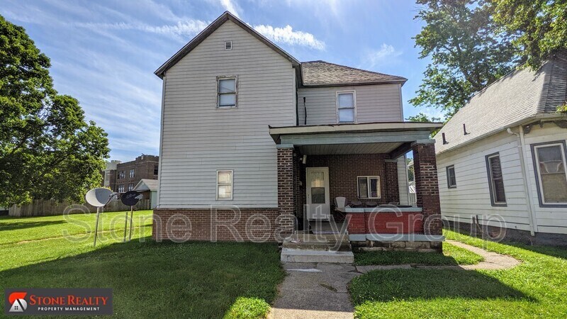 Foto principal - 941 Lafayette Ave